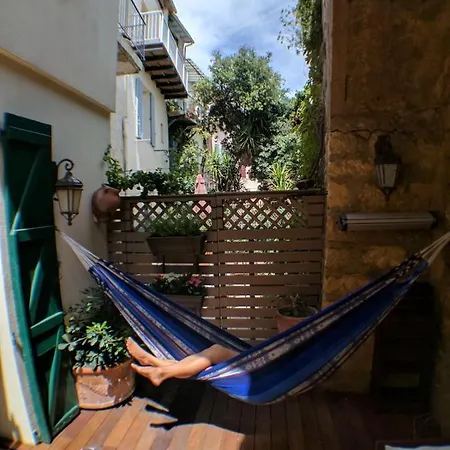 Cosy Studio Avec Terrace Antibes